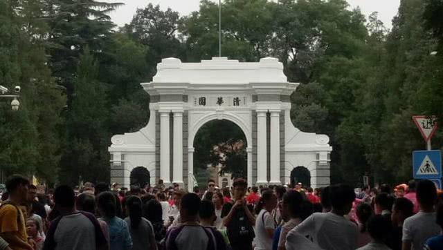清华计算机老师被调侃：年收入也就十几万，还不如到阿里上班