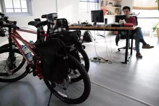 Nd-K-hryfqhk6005995.jpg