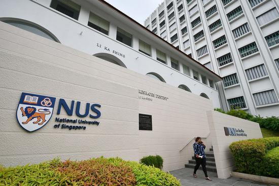 记AI英雄风云榜先锋奖获得者：实践者颜水成