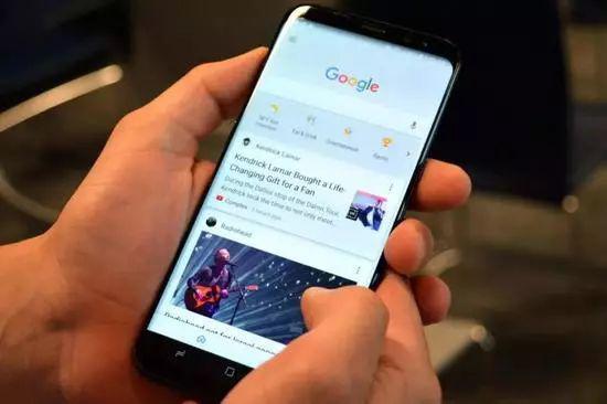 Google 也推“FEED流”