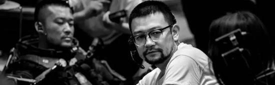 Ivwl-hsqyiwu2414440.jpg