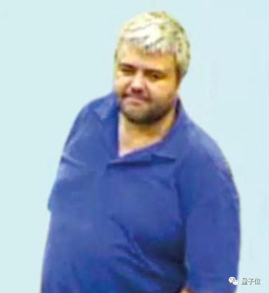 △保罗哥机场露面被捕画面
