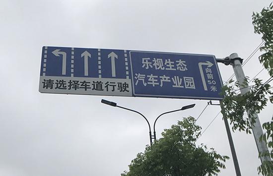 qVJW-hutwezf1862912.jpg