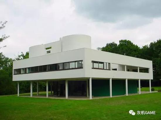 充分体现”扁平化”建筑理念的萨沃伊别墅，于1931建成于法国。