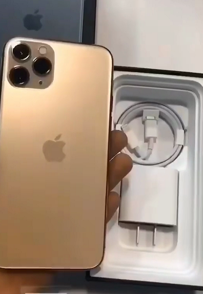 iPhone 11