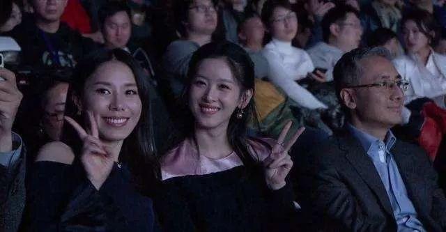 蔚来：再亏不亏老板娘