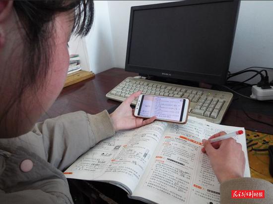 1732-ireifzh8445302.jpg 1732-ireifzh8445302.jpg