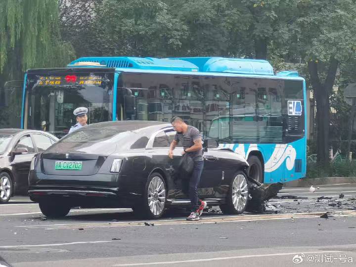 微信图片_20251003194126_1522_8.jpg