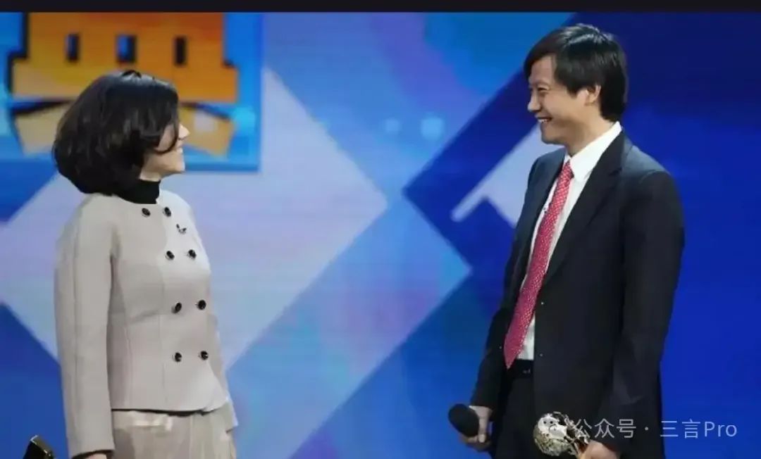 董明珠一年N次内涵雷军